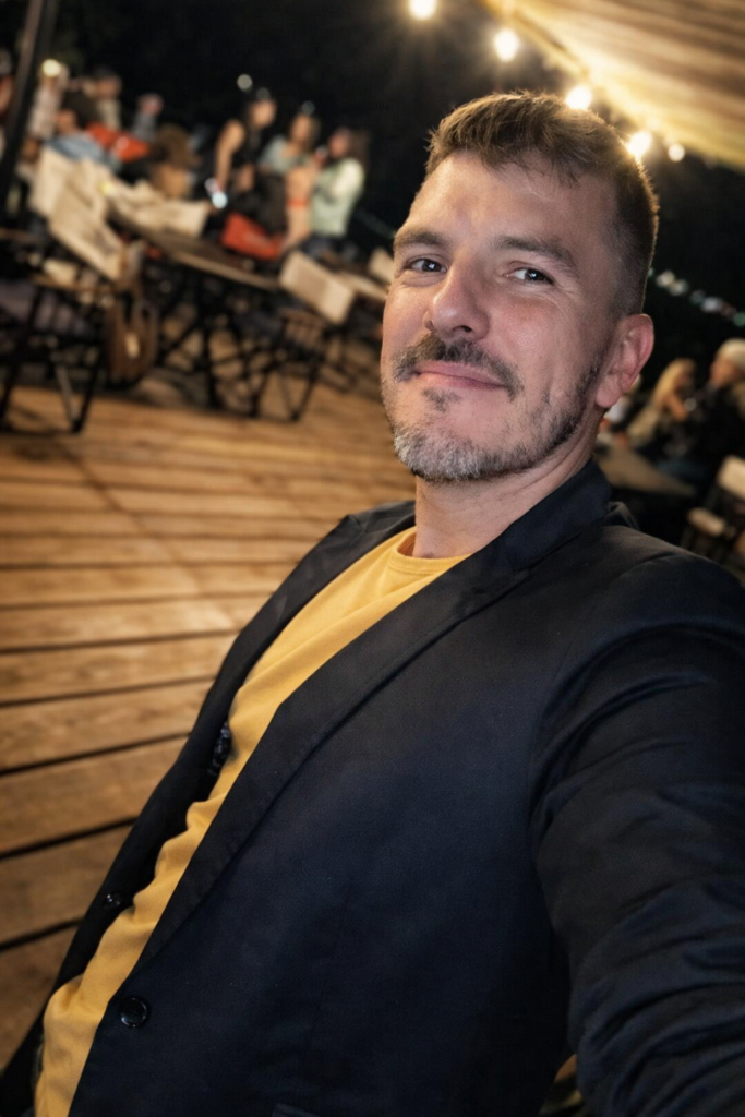 chatgpt image 17 feb 2026, 18 11 48